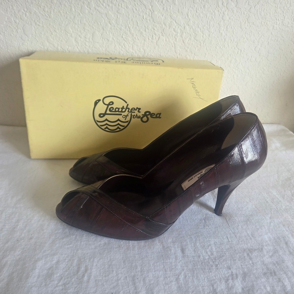 Leather of the Sea Eel Skin Peep Toe Pumps Burgundy Wine Stiletto Heels Size 9